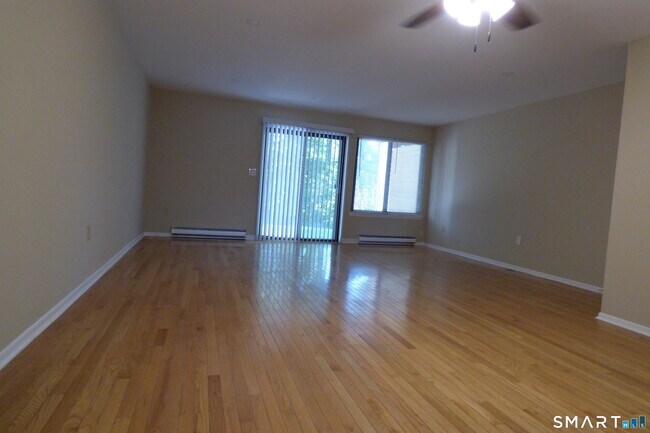 Foto del edificio - 35 Mountain Laurel Ct