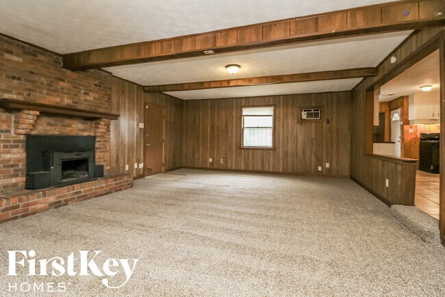 Foto del edificio - 3774 Brompton Rd