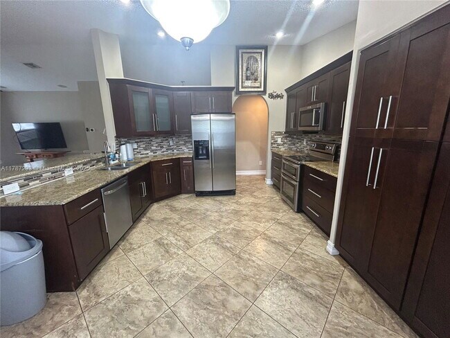 Foto del edificio - 9721 SW 15th Dr