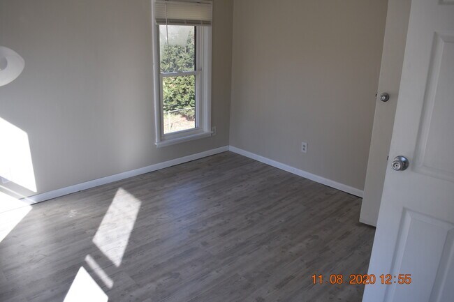 Habitación - 1000 Pratt St