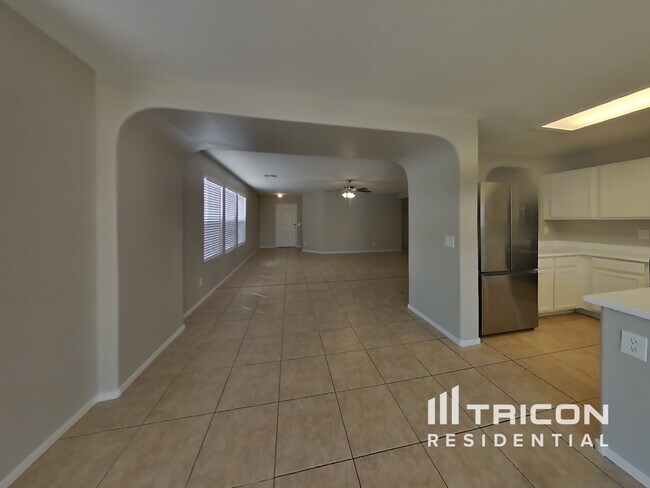 Foto del edificio - 8318 E Peralta Ave