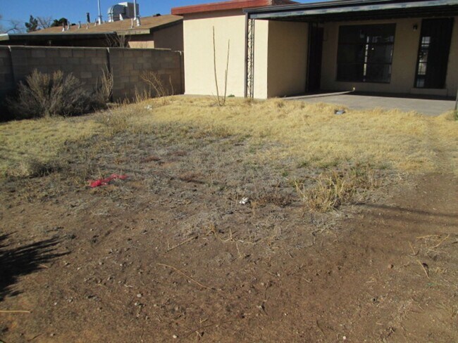 Foto del edificio - Coming Soon In The NE Heights!