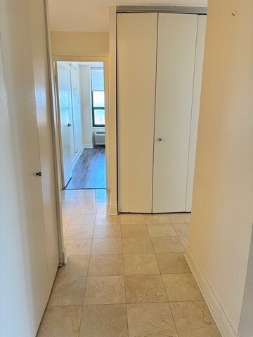 Foto del edificio - 6033 N Sheridan Rd