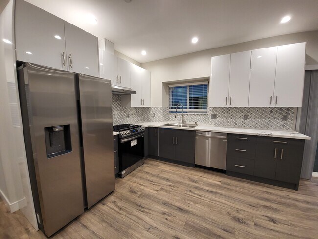 Foto del edificio - 10941 Nettleton St
