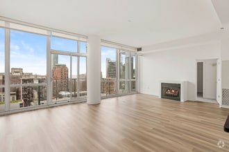 Building Photo - 102 W Polk St
