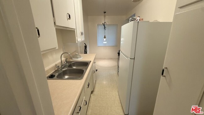 Foto del edificio - 1451 Redondo Ave