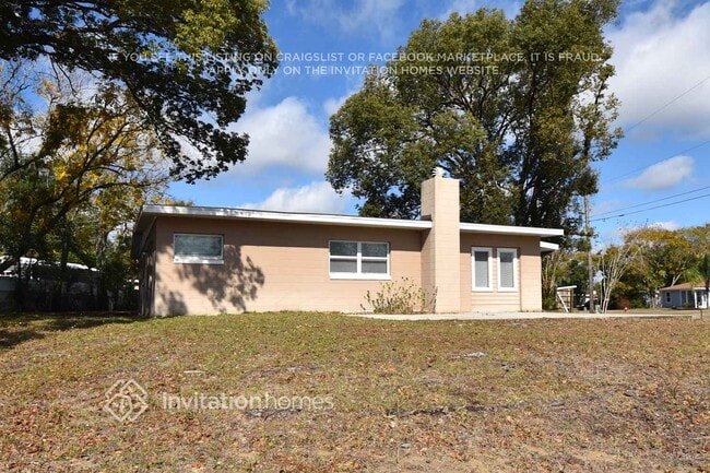 Building Photo - 1333 Pleasantview Dr