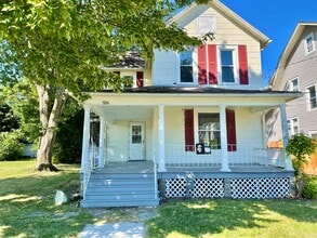 Building Photo - 526-528 Hamilton Ave