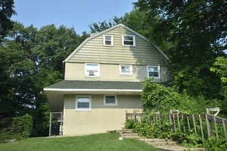 Building Photo - 1311 Montgomery Rd