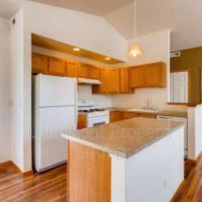 Building Photo - 635 Gooseberry Dr