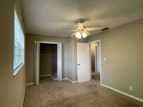 Building Photo - 7928 Kimberly Blvd