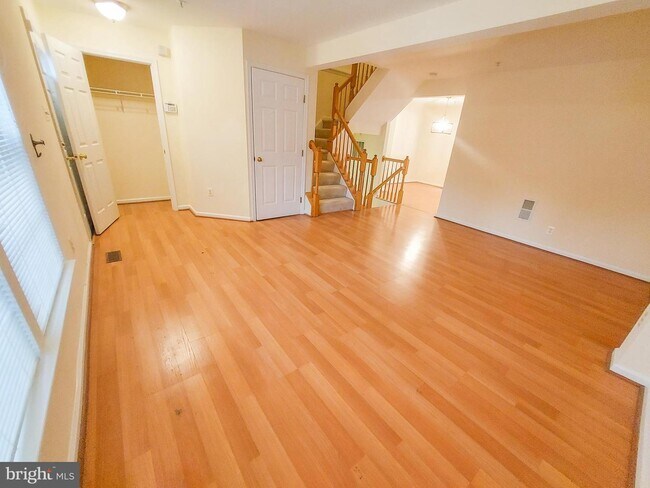 Foto del edificio - 13654 Palmetto Cir