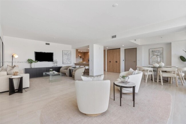 Foto del edificio - 10281 W Bay Harbor Dr