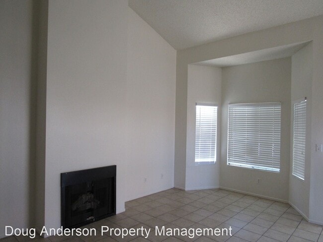 Building Photo - 1801 E Ave J 10