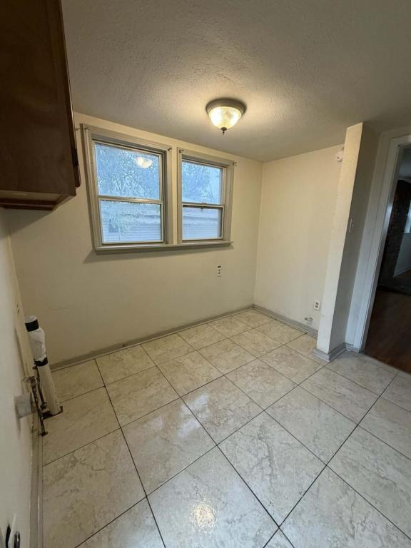 Foto del edificio - 1313 Fir St