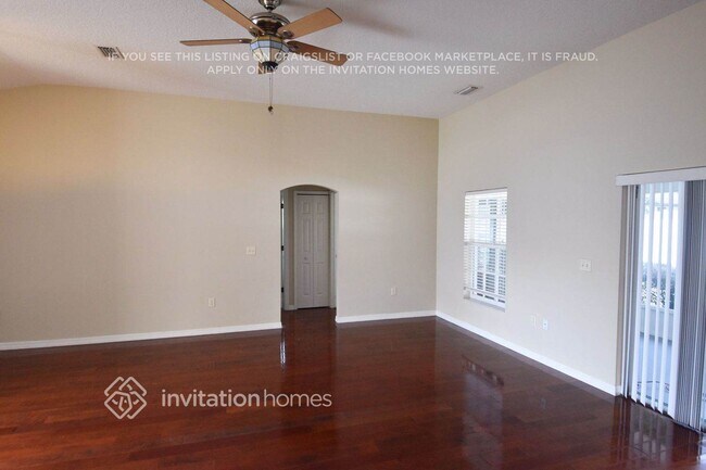 Building Photo - 4920 Treasure Cay Rd