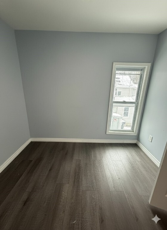 Building Photo - 4 Thorp St