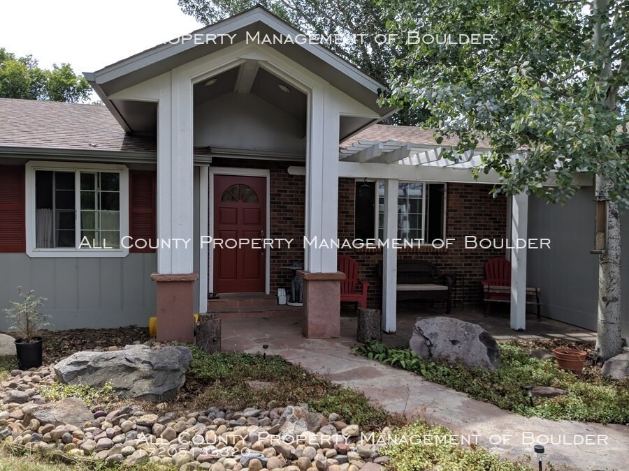 Primary Photo - 6284 Ephesus Rd