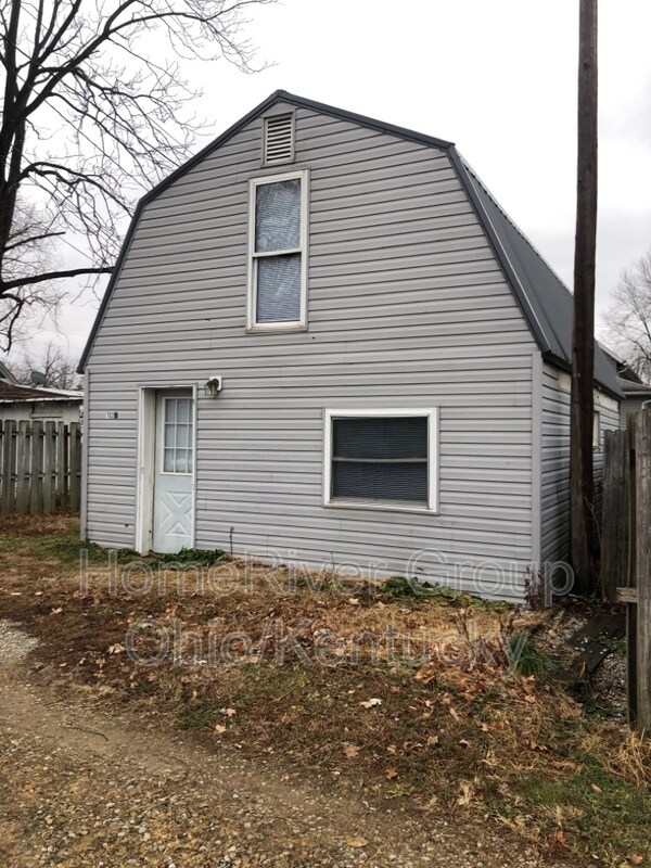 Primary Photo - 702 W Gambier St