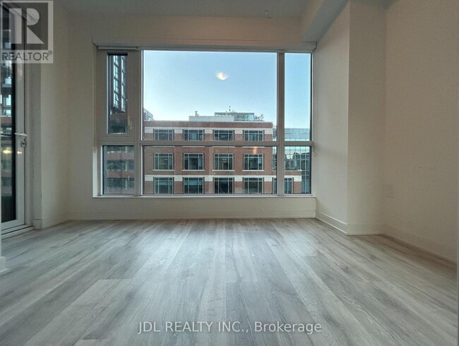 Building Photo - 70 Princess St