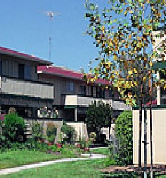 Primary Photo - Clarendon Street Apartments