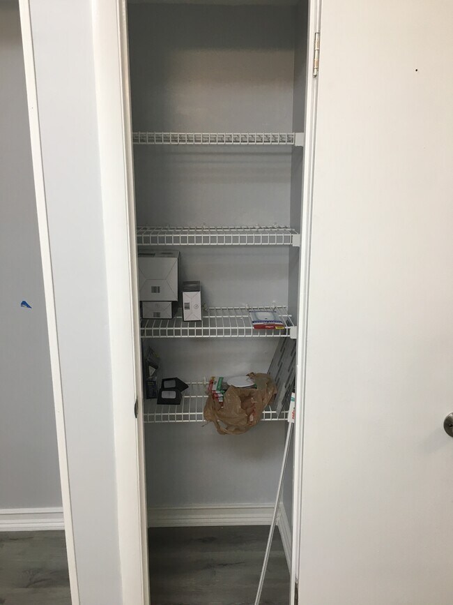 Kitchen pantry - 2921 Spruce Cir