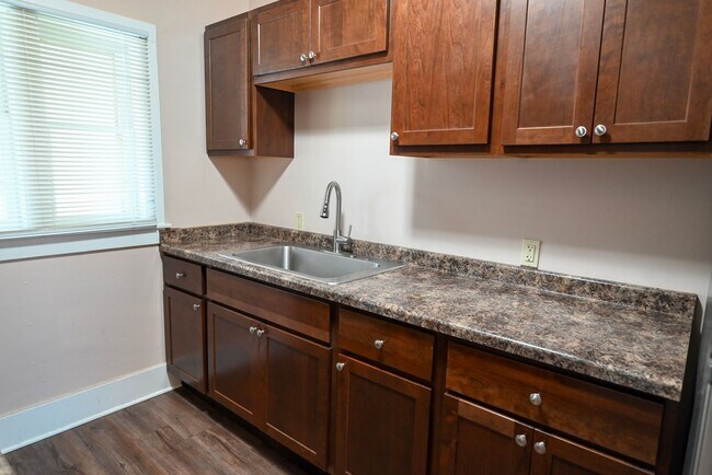 Foto del edificio - 1200 1/2 Superior Ave