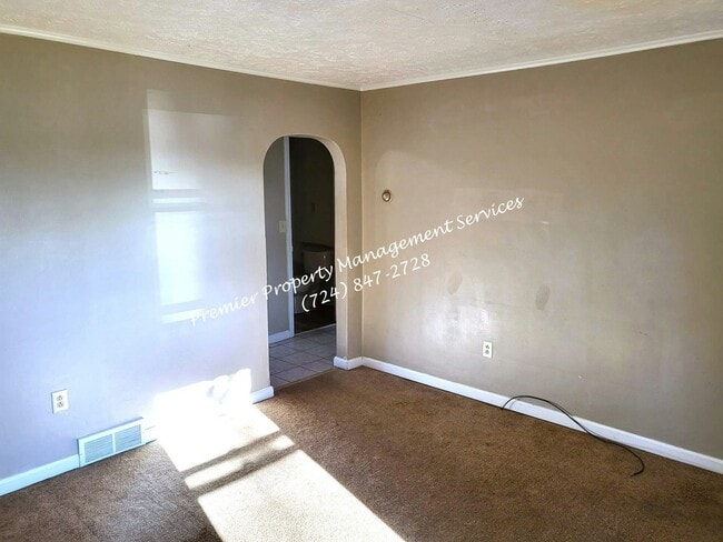 Building Photo - 259 Pleasant Dr