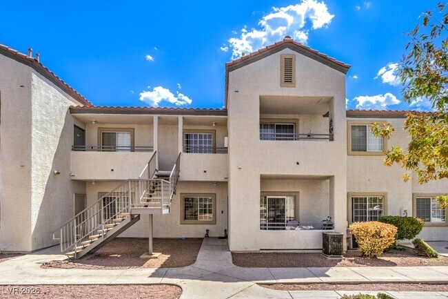 Foto del edificio - 3318 N Decatur Blvd