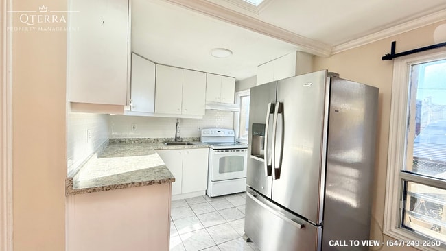 Building Photo - 60 Mulock Av