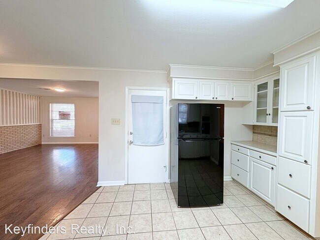 Building Photo - 3 br, 2 bath House - 5489 Fennwood Dr.