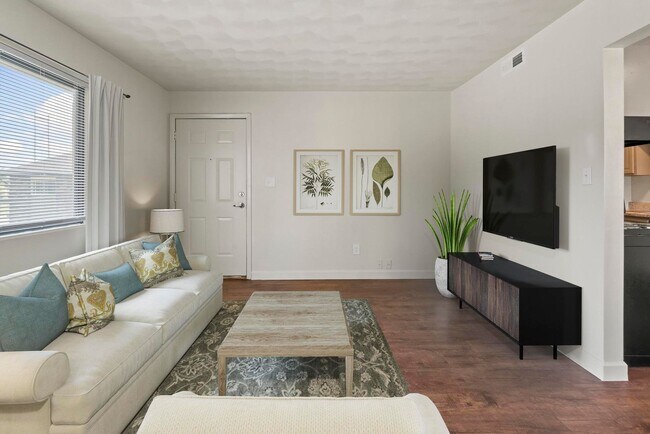 Interior Photo - Green Door Apartments