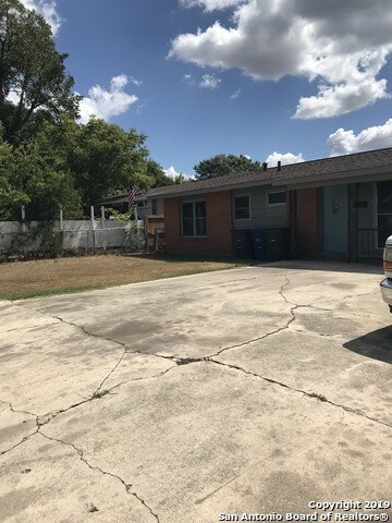 Building Photo - 210 Hatcher Ave