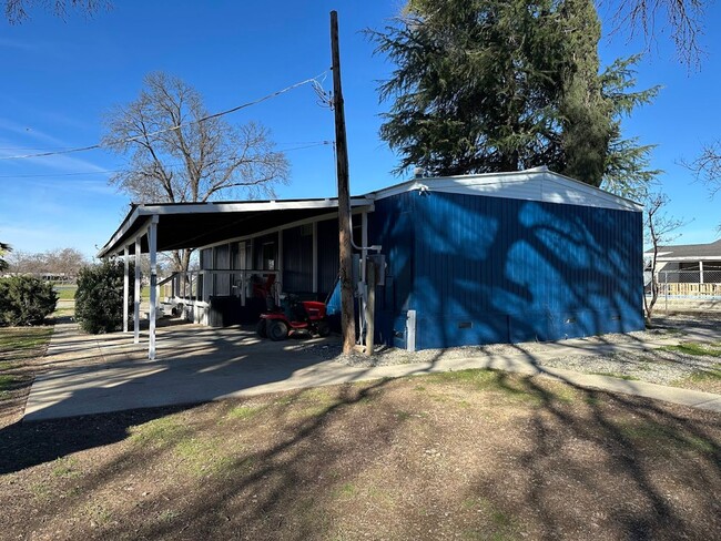 Foto del edificio - Well maintained mobile home in Cottonwood