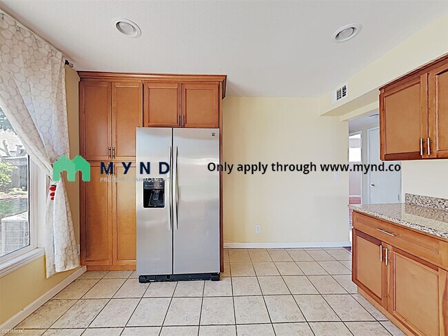Building Photo - 4 br, 2 bath House - 2114 Hikido Dr
