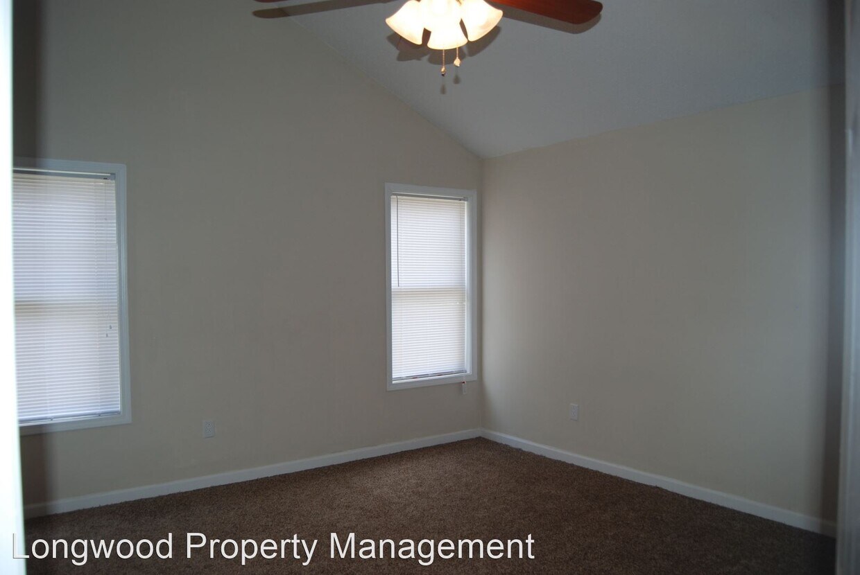 Foto del edificio - 3 br, 2 bath House - 7032 Mahonia Pl