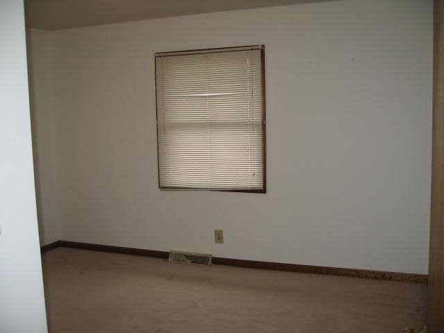 Building Photo - 2561 N 4645th Rd