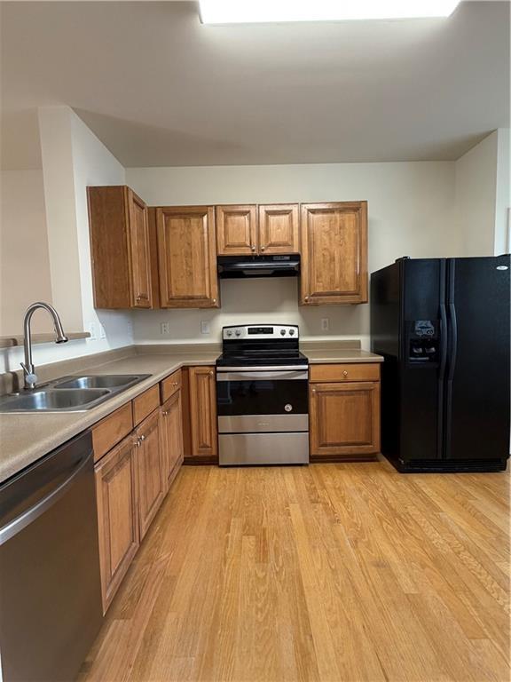 Foto del edificio - 2241 Landing Ridge Dr