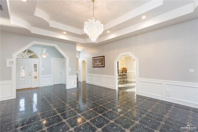 Foto del edificio - 4813 Buddy Owens Blvd
