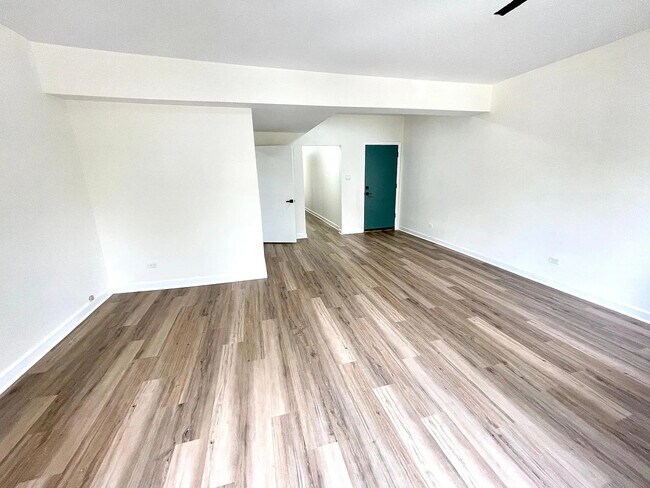 Foto del edificio - 5623 S Prairie Ave