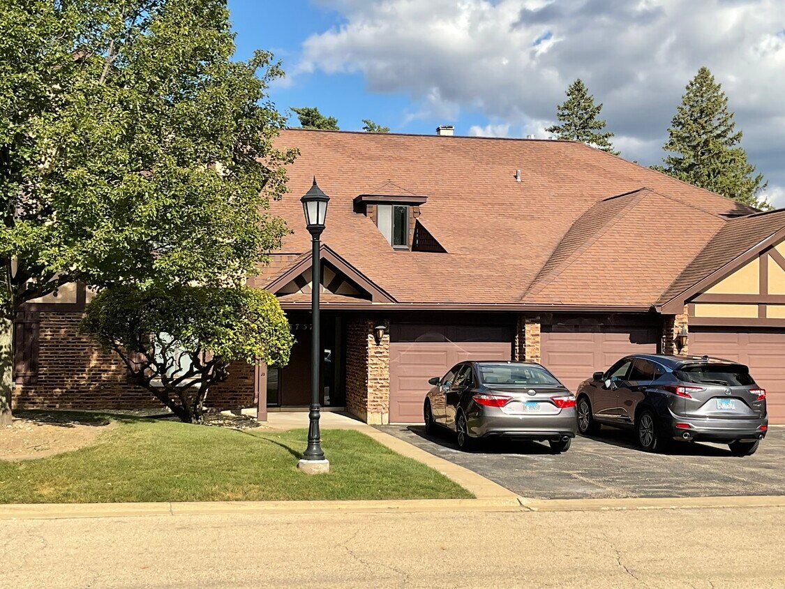 Foto principal - 1757 Plymouth Ct