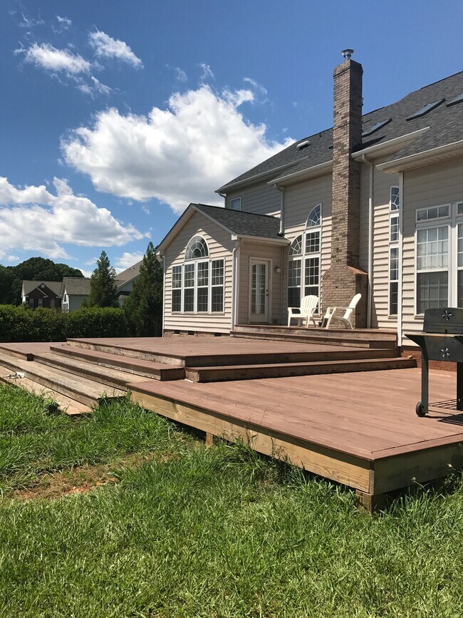 Back Patio - 2112 Heath Lake Drive