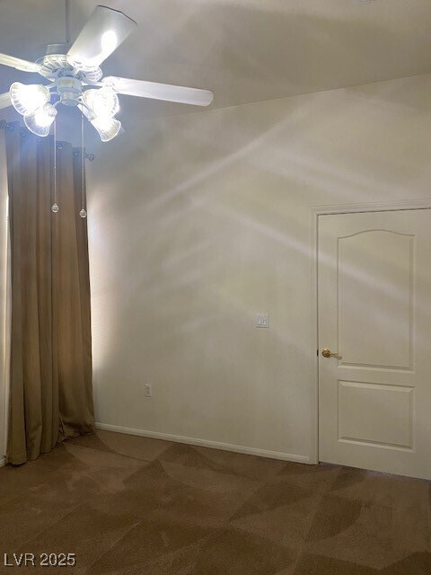 Foto del edificio - 700 Carnegie St