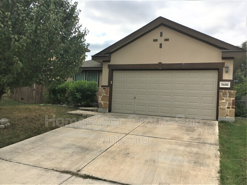 Foto principal - 5606 Mumford Path