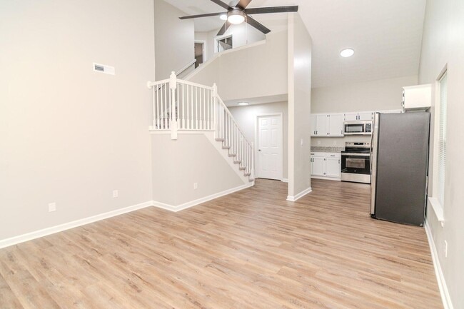 Building Photo - 2539 Danielle Ln