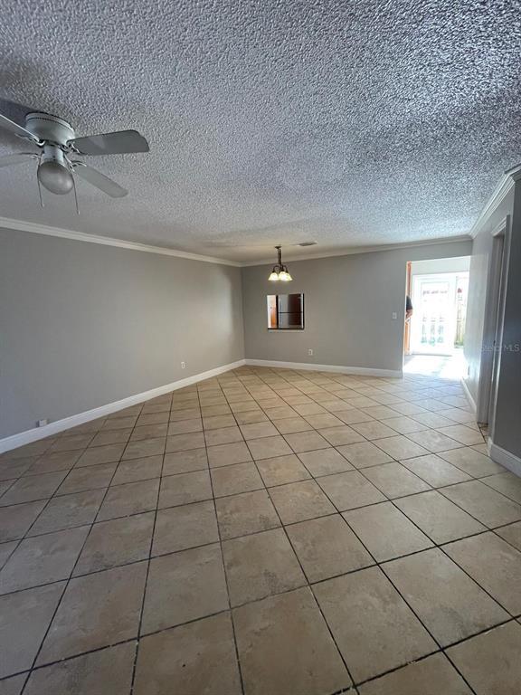 Foto del edificio - 6218 Yorktown Dr