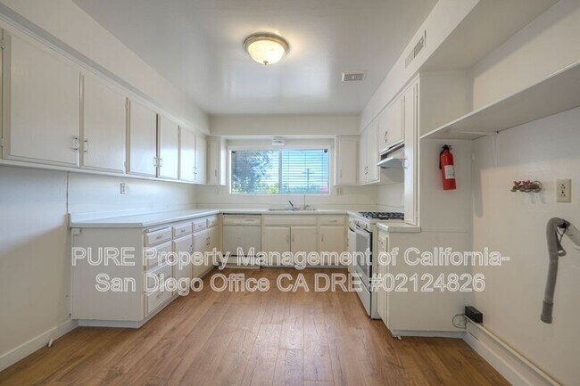 Foto del edificio - 120 Trellis Ln