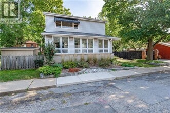 Building Photo - 261 Hatt St