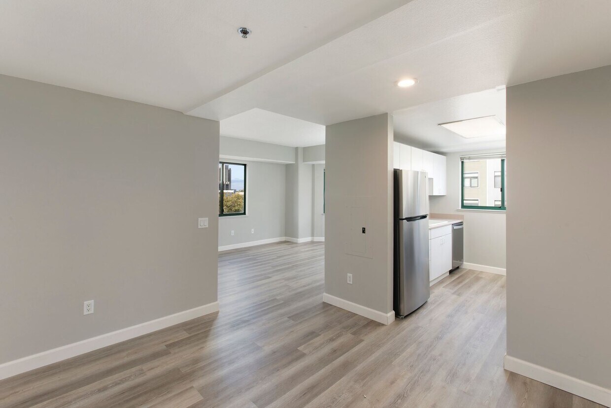 Foto principal - 988 Franklin St. #423