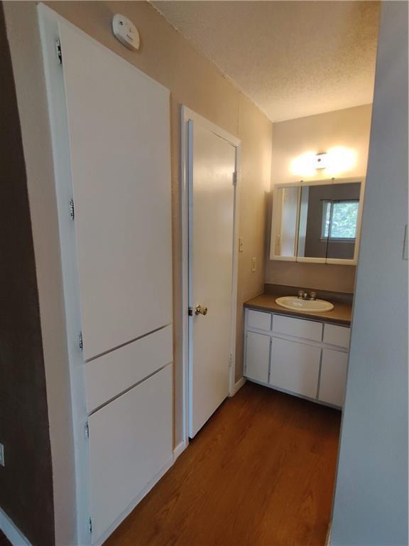 Building Photo - 400 W 34th St